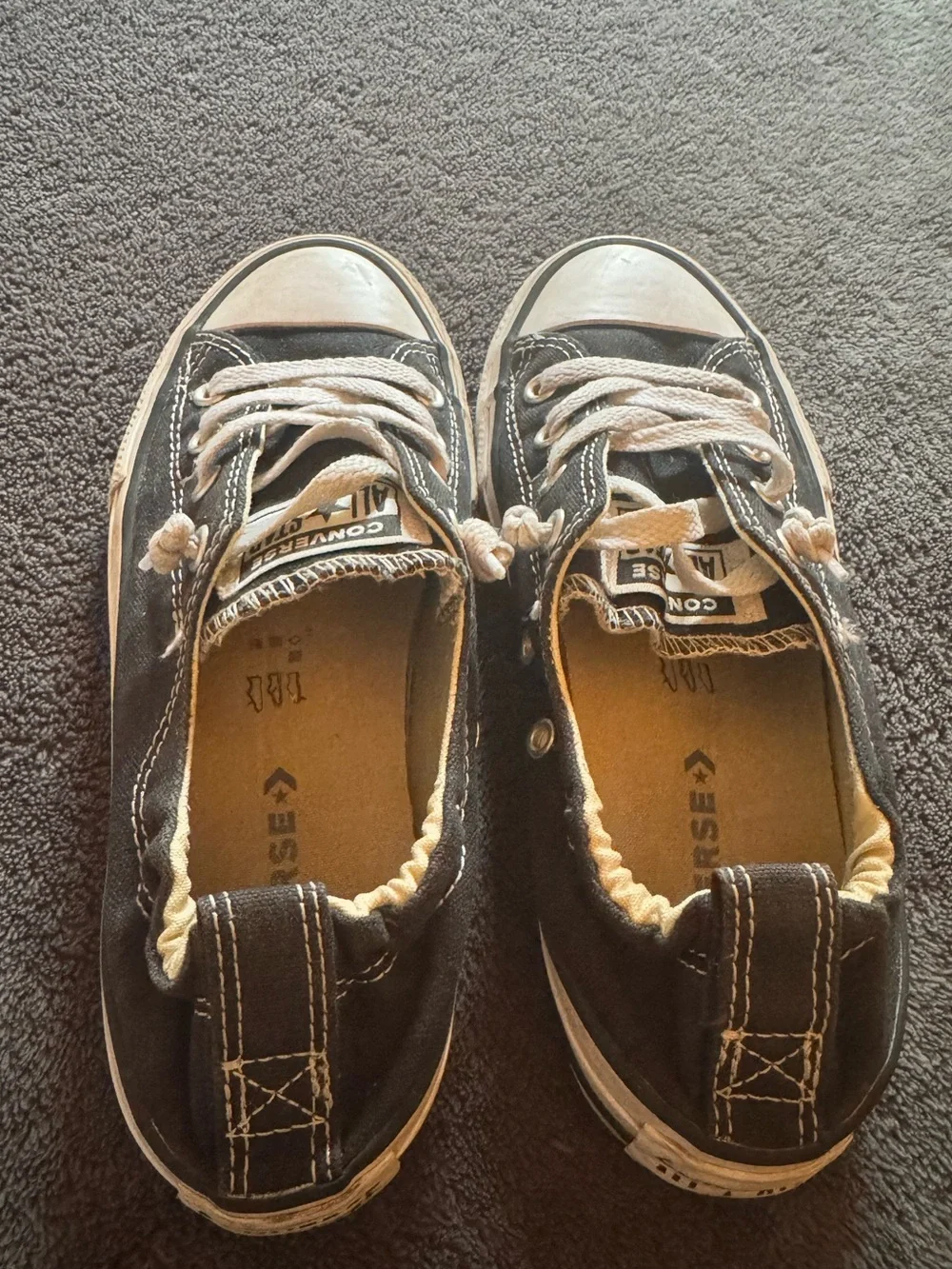 Converse Girls Black Low-Top Chuck Taylor All Star Shorline slip-on sneakers